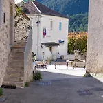 De Pascal Et Virginie Apartamento Ponet-et-Saint-Auban
